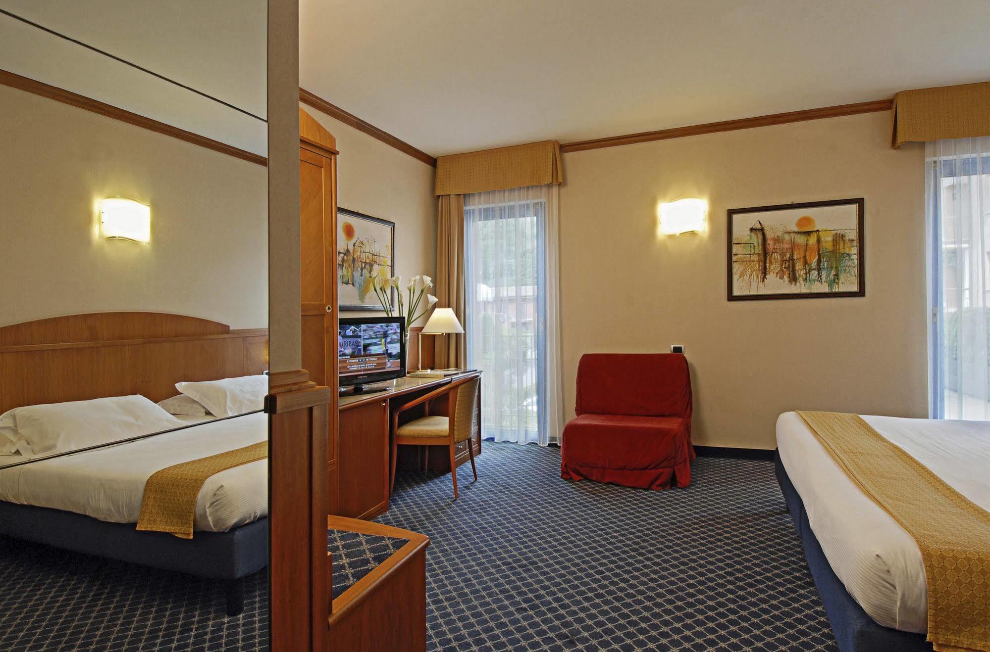 Hotel Sportsman Bardolino Esterno foto