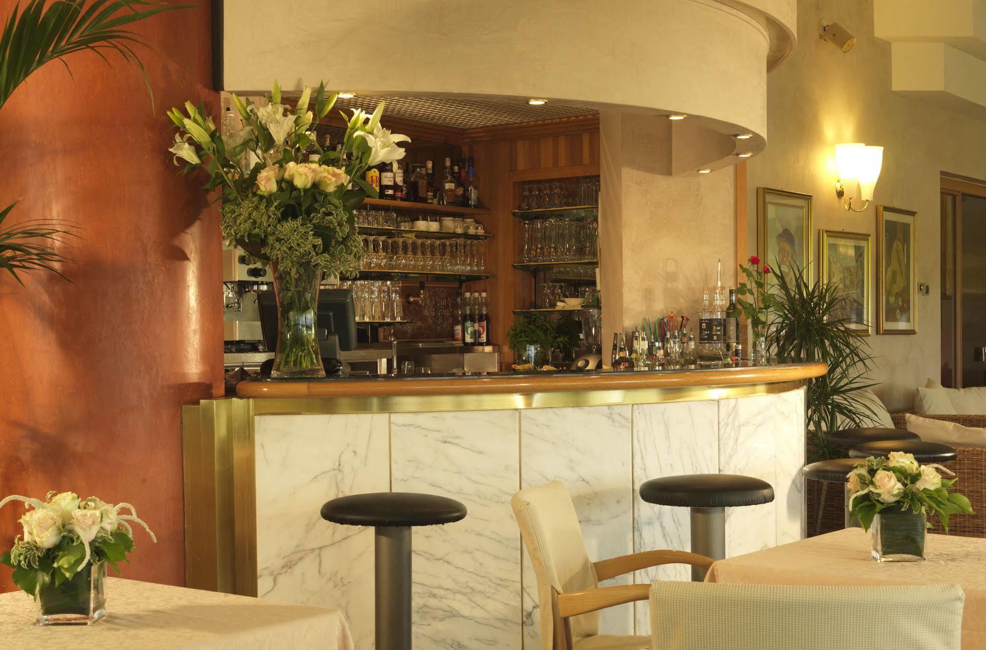 Hotel Sportsman Bardolino Esterno foto